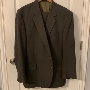 Men’s suit - houndstooth ( black and brown); size 48 coat and size 40 pants